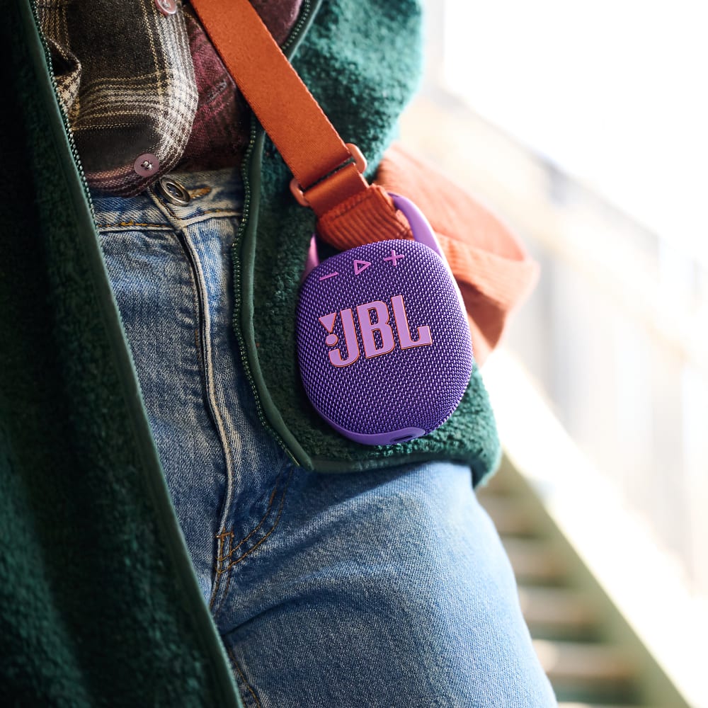 JBL Clip 5 Waterproof Bluetooth Speaker